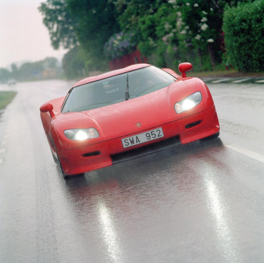  Koenigsegg CC8S (7001) 2002 года  (фото 12 из 13)